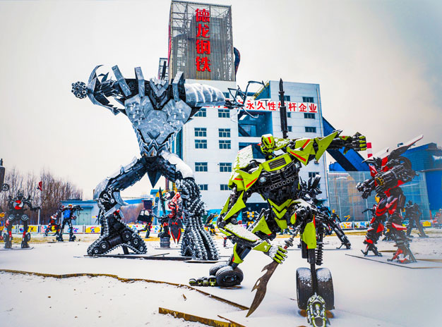 国内最大的钢铁金刚园